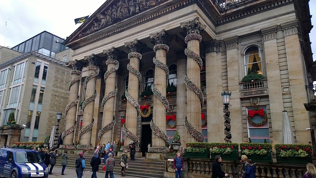 Descubre la navidad en Edimburgo_ Entre mercadillos, luces y castillos (1)